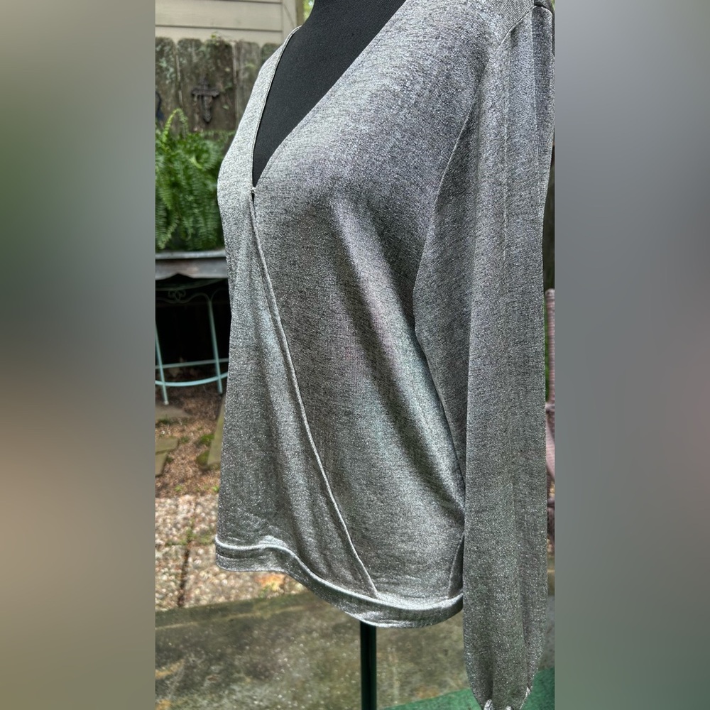 Anthropologie Carys Wrap Top Women’s M Silver Metallic Blouse V-Neckline - Picture 4 of 5